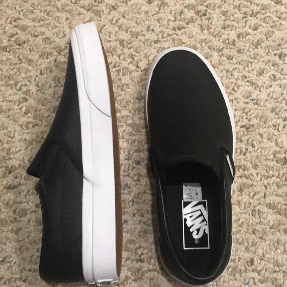 Black PERF LEATHER SLIP-ON 6.5 women’s